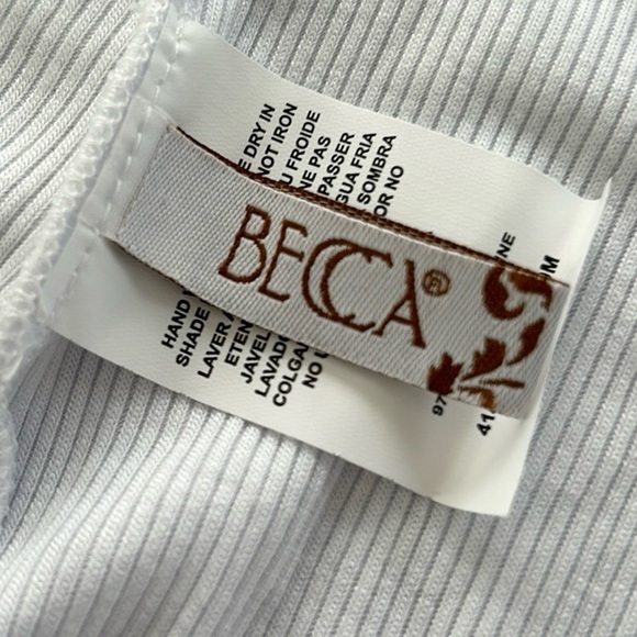 BECCA BY REBECCA VIRTUE Mykonos Twisted Romper, White M NWOT - Picture 6 of 11